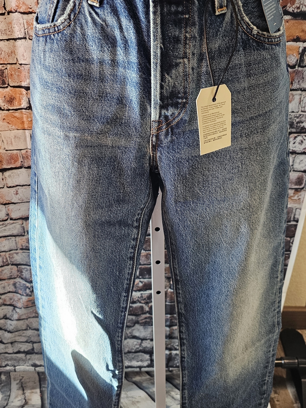 Levi’s 501 ‘90s Selvedge Jeans Women’s 25x32 High Rise Straight Leg NWT Premium